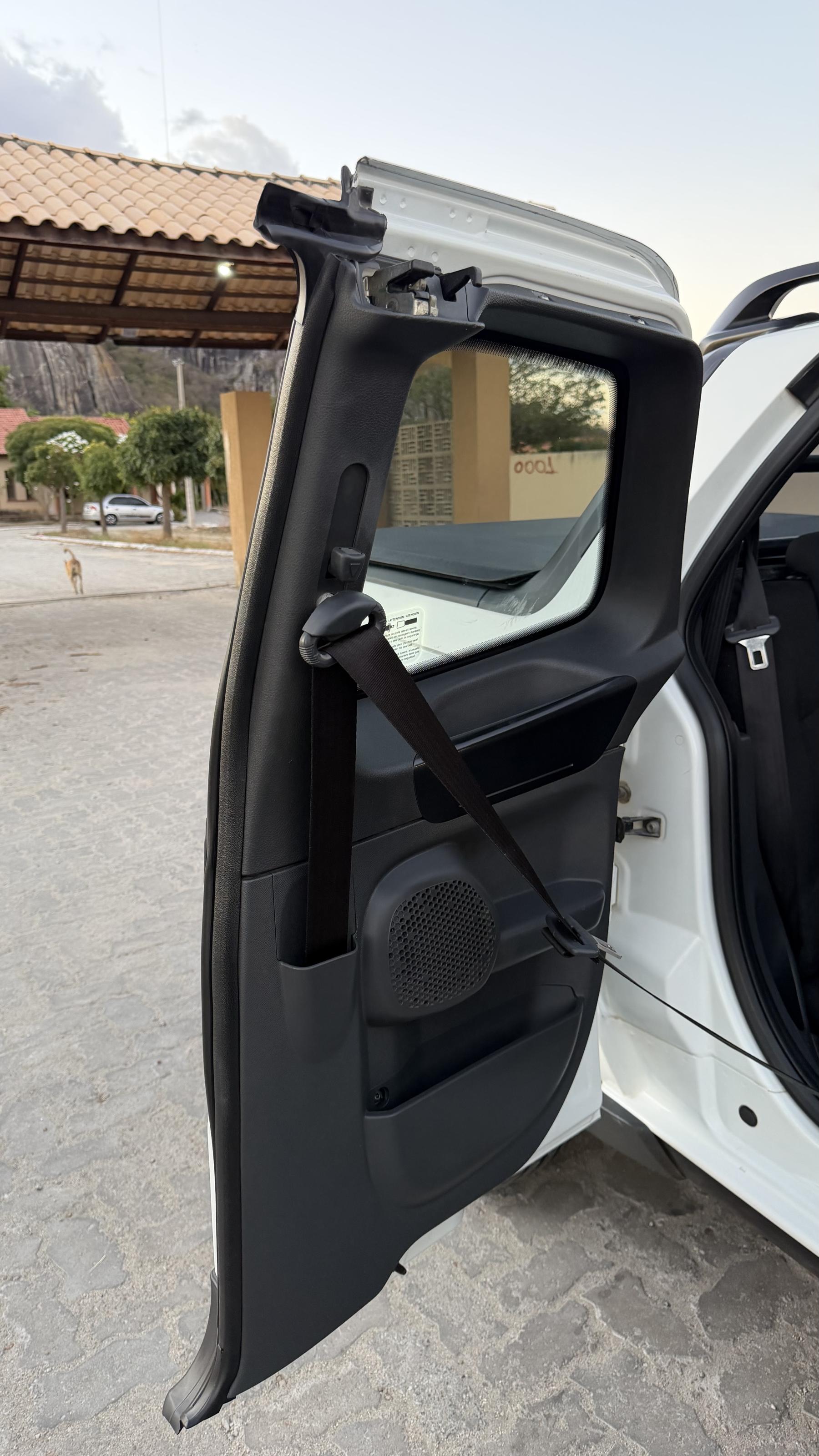 Foto 7 de FIAT STRADA 
